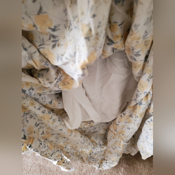 Ultra Flirt Yellow Floral Dress - Picture 8 of 11